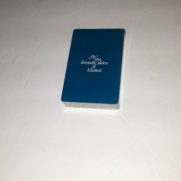 RARE EARLY VINTAGE UNITED AIRLINES FLY THE FRIENDLY SKIES OF UNITED - Picture 1 of 4